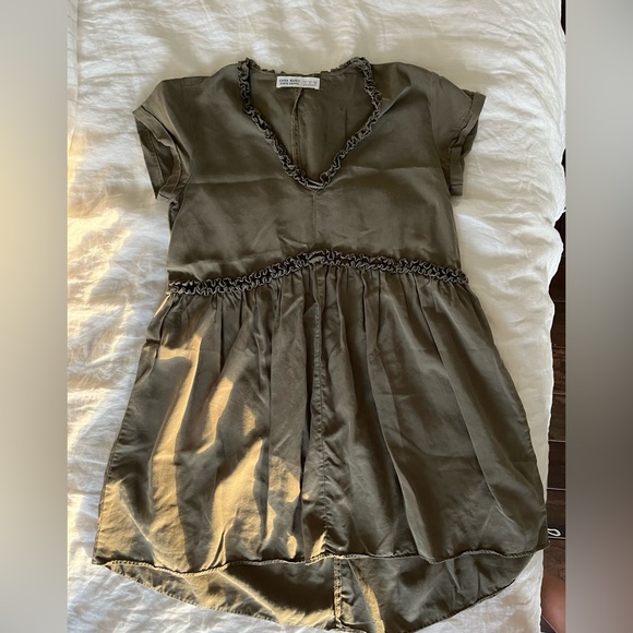 Flowy green khaki dress - Picture 6 of 8